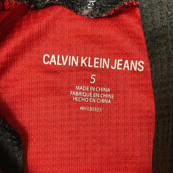 EUC Calvin Klein Red Dri Fit Hoodie Size 5 Years - Picture 4 of 5